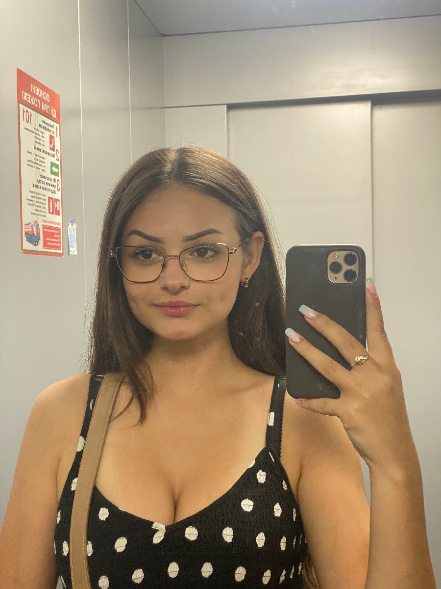 Sexy model Stacy in Campo Grande